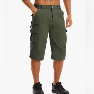 Men's Olive Cargo Shorts